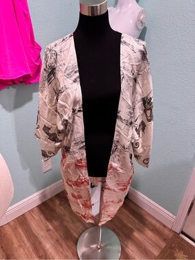 la prestic ouiston Printed Open-Front Kimono Blouse in Ivory and Rust